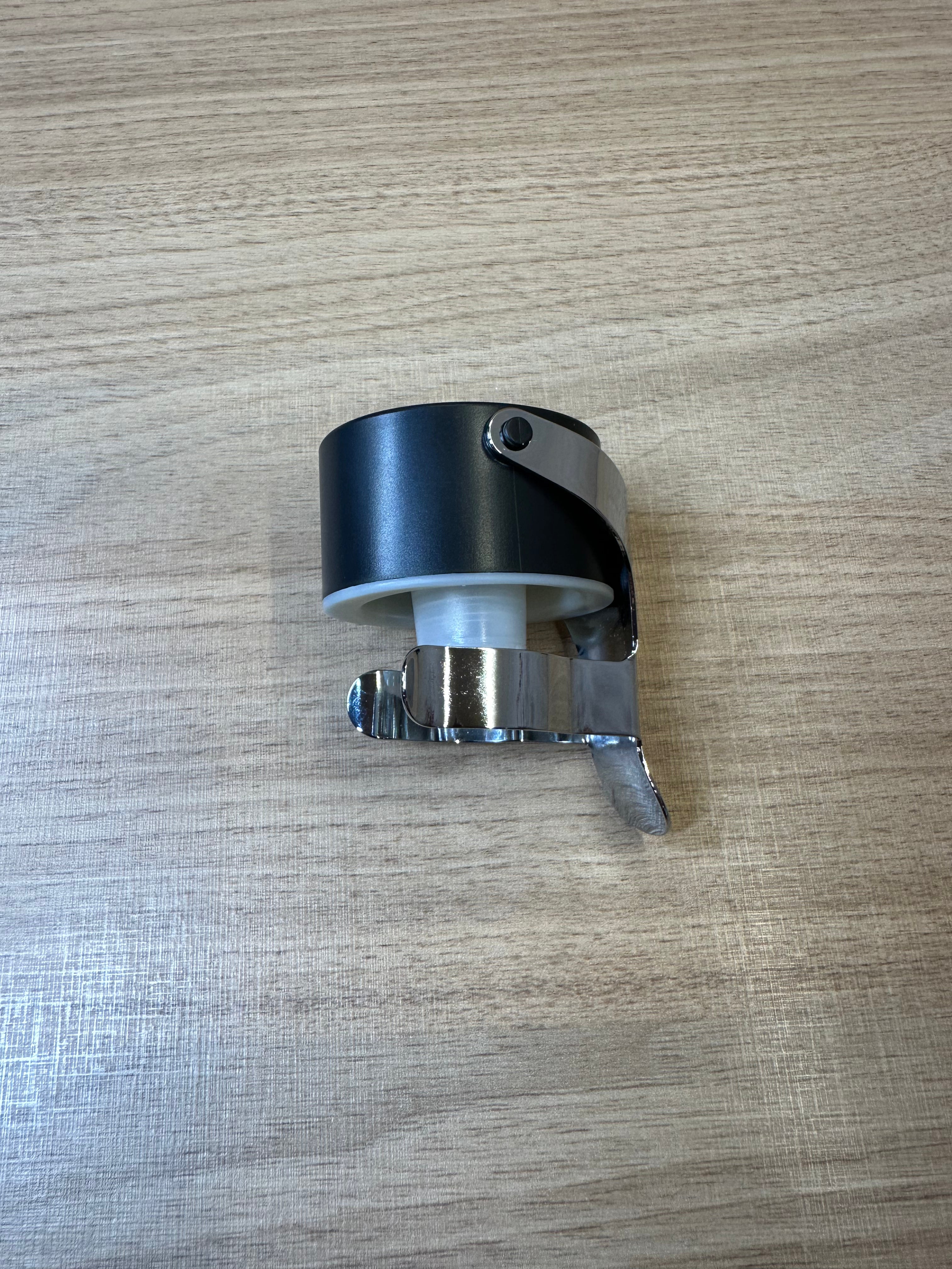 Tampa para Espumante Koala Metal Preto