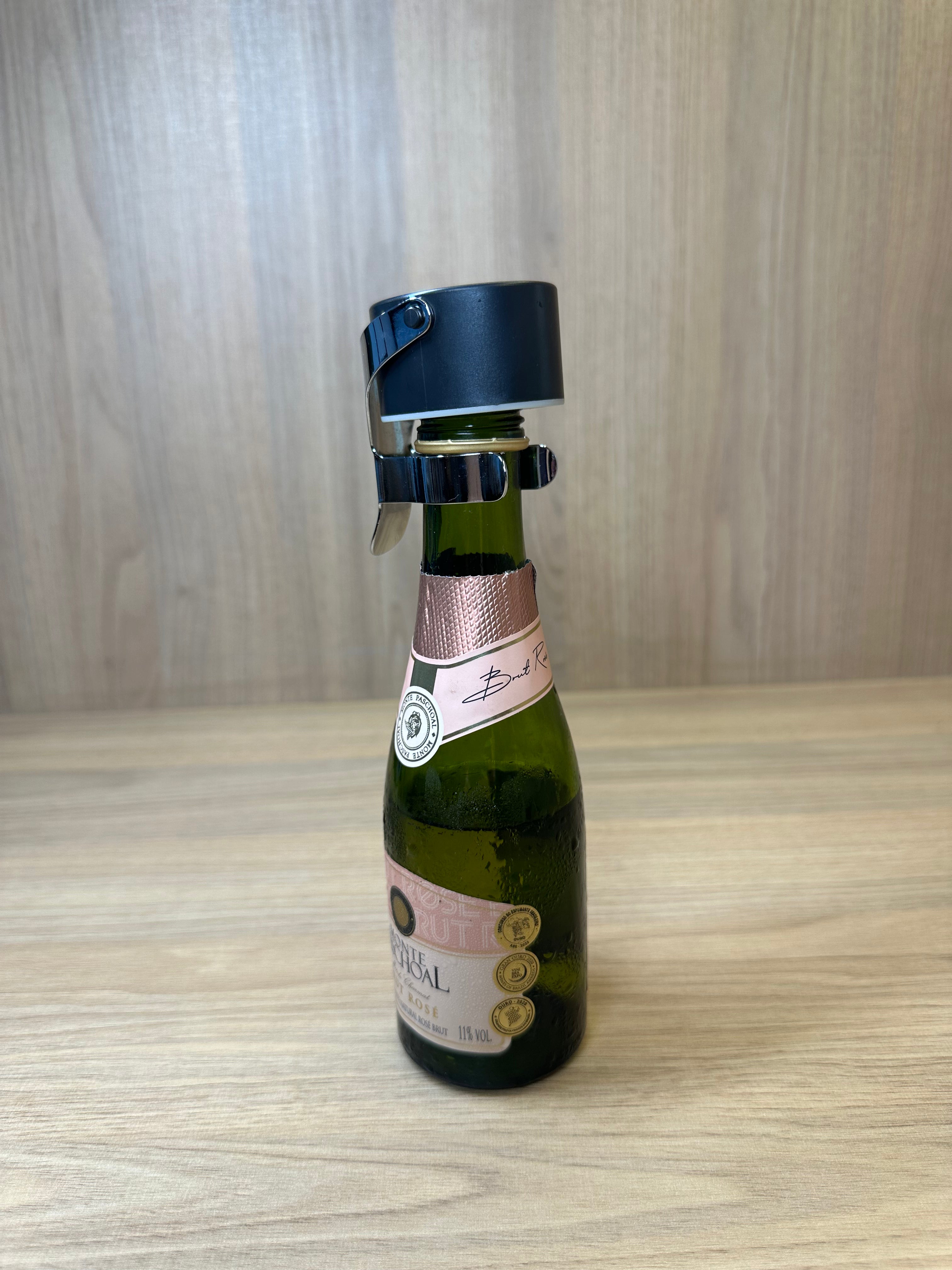 Tampa para Espumante Koala Metal Preto