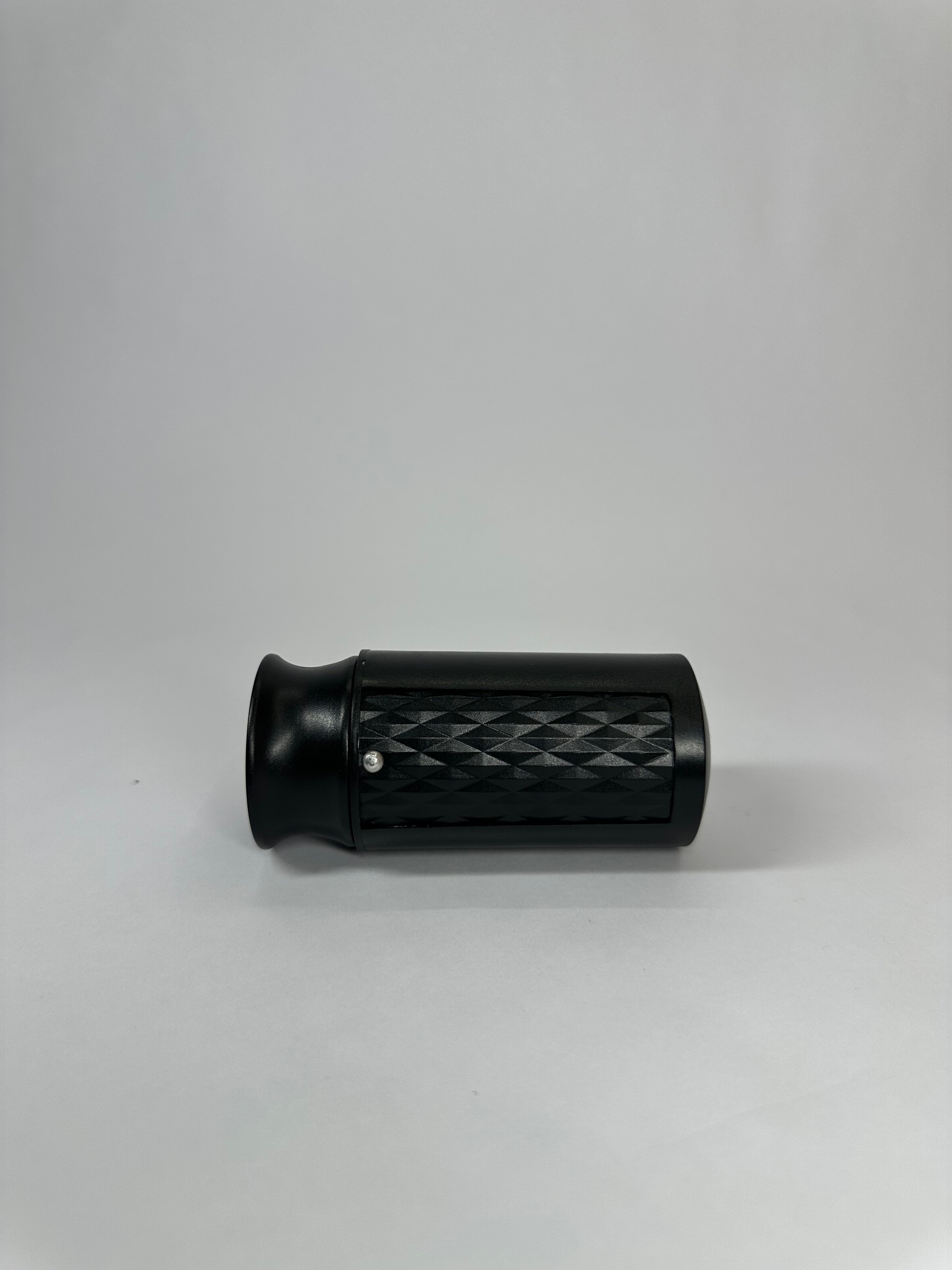 Tampa Salva Vinho à Vácuo Koala - Preta